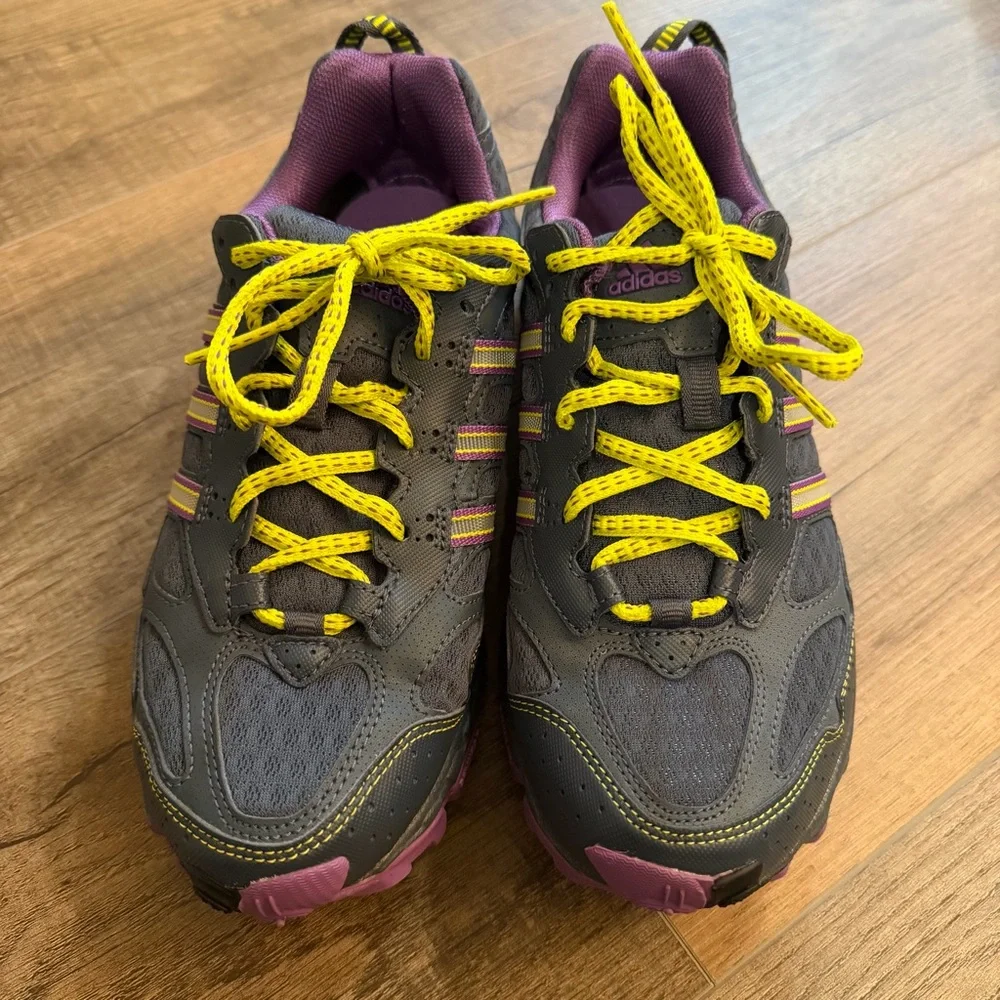 adidas Women’s 8 Kanadia TR Gray Purple‎ Athletic Shoes Running Hiking Outdoor